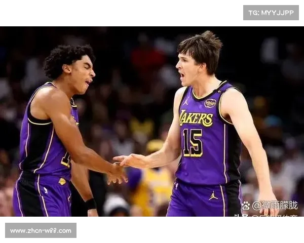 火箭大胜湖人,年轻球员首度迎来高光时刻 火箭大胜湖人,年轻球员首度迎来高光时刻